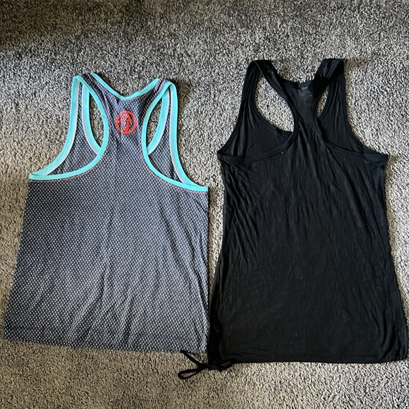 Zumba Tops, Black & Grey size XS - Picture 6 of 6